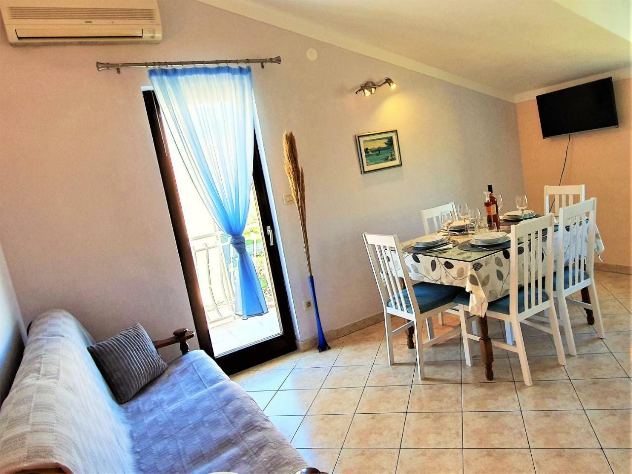 Click In Apartment Stobrec Next To Split Exteriör bild