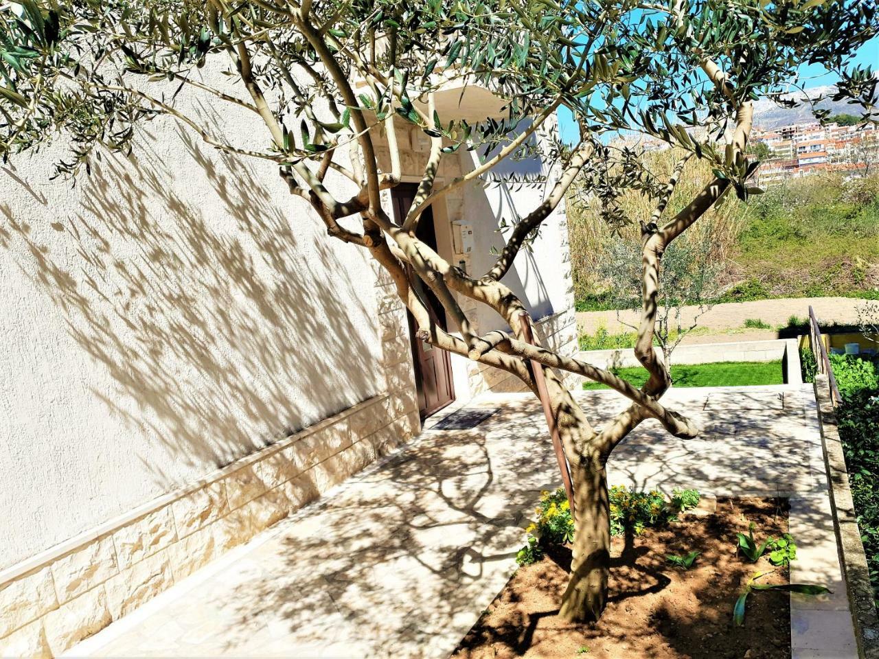 Click In Apartment Stobrec Next To Split Exteriör bild